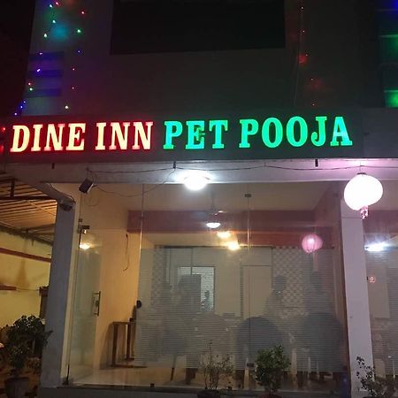 Hotel Krisha Daman Exterior photo