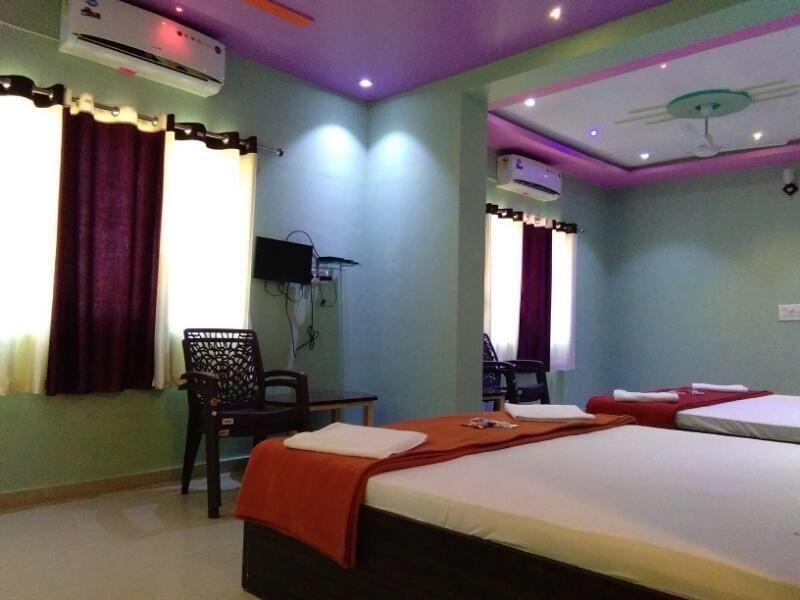 Hotel Krisha Daman Exterior photo
