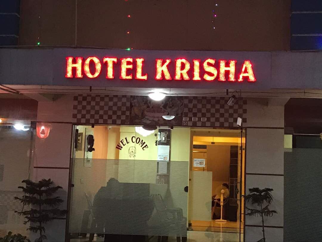 Hotel Krisha Daman Exterior photo